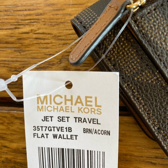 NWT Michael Kors signature jet set slim wallet - Picture 4 of 7